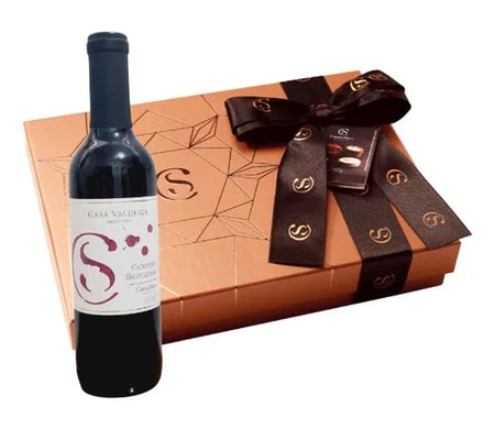 Kit Caixa Seleção Bombons e Vinho Cacau Show
