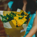 Buquê de 12 Rosas Amarelas