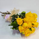 Buquê de 12 Rosas Amarelas