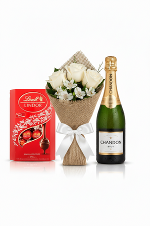 Combo Ano Novo - Buquê 3 Rosas Brancas, Chandon Baby e Lindt